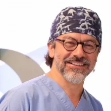 Prof. Dr. Osman Temizkan — İstanbul. Portre fotoğrafı.