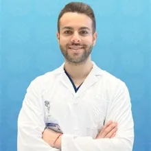 Op. Dr. Ziya Burke — Göz Hastalıkları, İstanbul. Portre fotoğrafı.