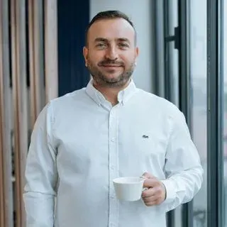 Op. Dr. Muhammed Doğangün — Genel Cerrahi, Sakarya. Portre fotoğrafı.