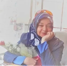 Uzm. Psk. Dan. Ümmühan Topal — Psikolojik Danışma ve Rehberlik, Ankara. Portre fotoğrafı.