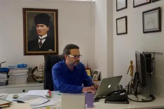 Prof. Dr. Murat Alkan profilinde yer alan galeri fotoğrafı.