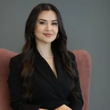 Dyt. Merve Çokgün — Diyetisyen, Mersin. Portre fotoğrafı.