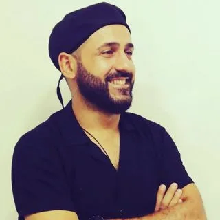 Dt. Fatih Işıkoğlu — Diş Hekimi, Muş. Portre fotoğrafı.
