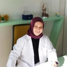 Uzm. Dr. Asiye Akgün — Eskişehir. Portre fotoğrafı.