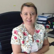 Firdevs Çağlayan Güler — Çocuk Gelişimi, İzmir. Portre fotoğrafı.