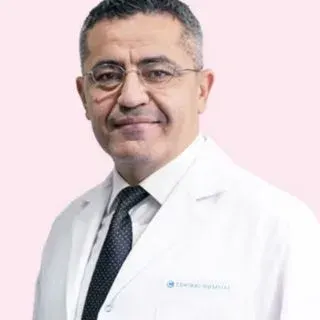 Uzm. Dr. İsmail Gönen — Çocuk Sağlığı Ve Hastalıkları, Beşiktaş, İstanbul. Portre fotoğrafı.