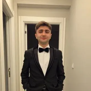 Psk. Dan. Tunahan Yılmaz — Psikolojik Danışma ve Rehberlik, Nilüfer, Bursa. Portre fotoğrafı.