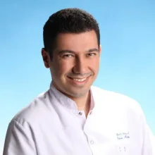 Prof. Dr. Mehmet Oğuz Öztoprak — İstanbul. Portre fotoğrafı.
