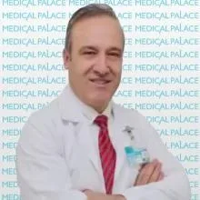 Prof. Dr. İsmail Külahlı — Kulak Burun Boğaz, Konyaaltı, Antalya. Portre fotoğrafı.