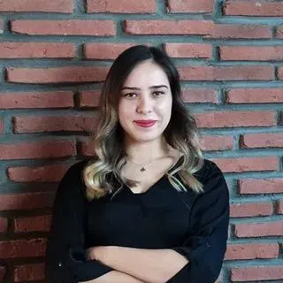 Fzt. Ceren Şahin — Fizyoterapi Ve Rehabilitasyon, Adana. Portre fotoğrafı.