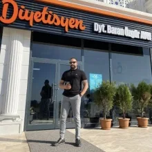 Dyt. Baran Özgür Avcı — Diyetisyen. Portre fotoğrafı.