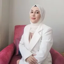 Psk. Nida Avcıoğlu — Psikoloji, Bakırköy, İstanbul. Portre fotoğrafı.