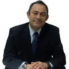 Prof. Dr. İzzet Can — Göz Hastalıkları, Ankara. Portre fotoğrafı.