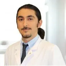 Op. Dr. Ahmet Volkan Doğan — Ortopedi Ve Travmatoloji, Maltepe, İstanbul. Portre fotoğrafı.