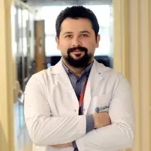 Uzm. Dr. Elshad Gulmammadov — Psikiyatri, Ümraniye, İstanbul. Portre fotoğrafı.