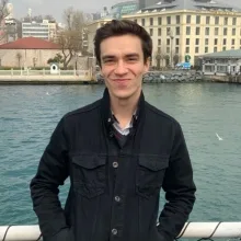 Psk. Dan. Enes Zahid Yıldız — Psikolojik Danışma ve Rehberlik, Konya. Portre fotoğrafı.