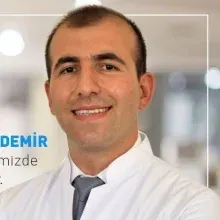 Uzm. Dr. Halil İbrahim Bekdemir — Fiziksel Tıp Ve Rehabilitasyon, Samsun. Portre fotoğrafı.