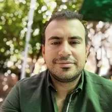 Uzm. Dr. Murat Keser — Tıbbi Onkoloji, İzmir. Portre fotoğrafı.