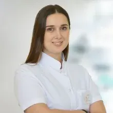 Dr. Dt. Canan Aksu Kızıldağ — Denizli. Portre fotoğrafı.