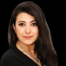 Dyt. Serpil Doğan — Diyetisyen. Portre fotoğrafı.