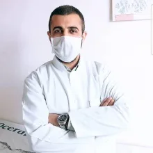 Dr. Murat Irmak — İstanbul. Portre fotoğrafı.