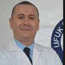 Dr. Öğr. Üyesi Zafer Şahlı — Genel Cerrahi, Çankaya, Ankara. Portre fotoğrafı.