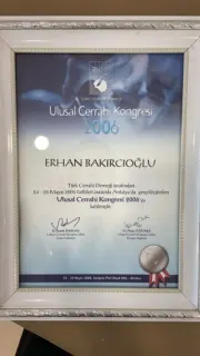 Op. Dr. Erhan Bakırcıoğlu profilinde yer alan galeri fotoğrafı.