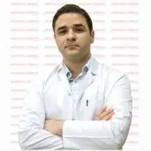Op. Dr. Zaur Zakiev — Göz Hastalıkları, İstanbul. Portre fotoğrafı.