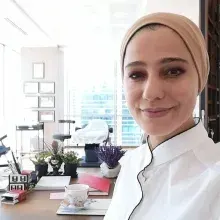 Uzm. Dr. Fatma Erden — Dermatoloji, Ankara. Portre fotoğrafı.