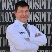 Dr. Öğr. Üyesi Ali Özeren — Kardiyoloji, Nilüfer, Bursa. Portre fotoğrafı.