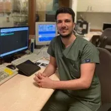 Doç. Dr. Samet Yılmaz — Kardiyoloji, Denizli. Portre fotoğrafı.