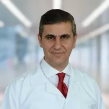 Uzm. Dr. Atilla Güray — Çocuk Sağlığı Ve Hastalıkları, Osmangazi, Bursa. Portre fotoğrafı.