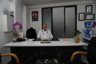Op. Dr. Sabahettin Solak profilinde yer alan galeri fotoğrafı.