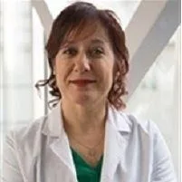 Op. Dr. Leyla Ercan — Kadın Hastalıkları Ve Doğum, Bahçelievler, İstanbul. Portre fotoğrafı.