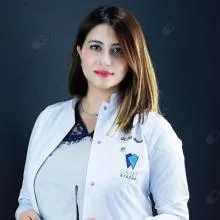 Dt. Elif Beycan Şen — Diş Hekimi, Bursa. Portre fotoğrafı.
