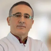 Op. Dr. Nurettin Kapucu — Genel Cerrahi, Bayrampaşa, İstanbul. Portre fotoğrafı.