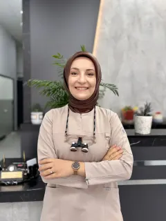 Dt. Zübeyde Güler Güneş profilinde yer alan galeri fotoğrafı.