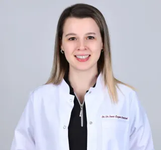 Dr. Dt. İrem Özgen Demirel profilinde yer alan galeri fotoğrafı.