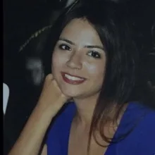 Psk. İlayda Adıgüzel — Psikoloji. Portre fotoğrafı.