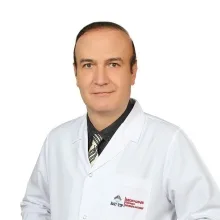 Prof. Dr. Abdulkadir Koçer — İstanbul. Portre fotoğrafı.