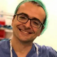 Prof. Dr. İbrahim Bülent Buttanrı — Göz Hastalıkları, İstanbul. Portre fotoğrafı.