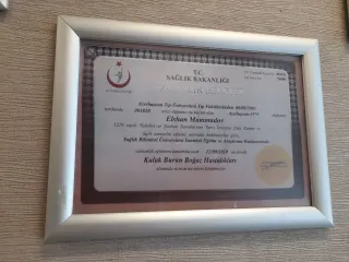 Op. Dr. Elşen Mehmetoğlu profilinde yer alan galeri fotoğrafı.