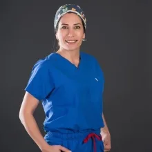 Prof. Dr. Nilda Sütay Süslü — Kulak Burun Boğaz, Ankara. Portre fotoğrafı.