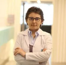 Dr. Öğr. Üyesi Semra Baripoğlu — Psikiyatri, Ümraniye, İstanbul. Portre fotoğrafı.