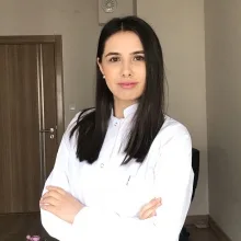 Dyt. Sümeyye Eroğlu — Diyetisyen, Eskişehir. Portre fotoğrafı.