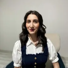 Psk. Yaren Akbulak Pekdaş — Psikoloji, Bolu. Portre fotoğrafı.