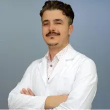 Dr. Mehmet Yılmaz — Üroloji, İstanbul. Portre fotoğrafı.