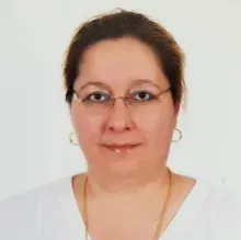 Prof. Dr. AyşeGül Kunt — Kalp Ve Damar Cerrahisi, Ankara. Portre fotoğrafı.