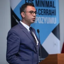 Doç. Dr. Mustafa Gökhan Ünsal — Genel Cerrahi, Aydın. Portre fotoğrafı.