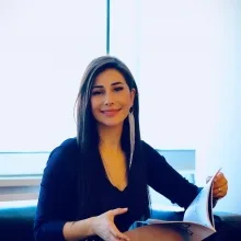 Dyt. Bürge Köker — Diyetisyen, Ankara. Portre fotoğrafı.